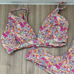 skatie - kourtney bikini top